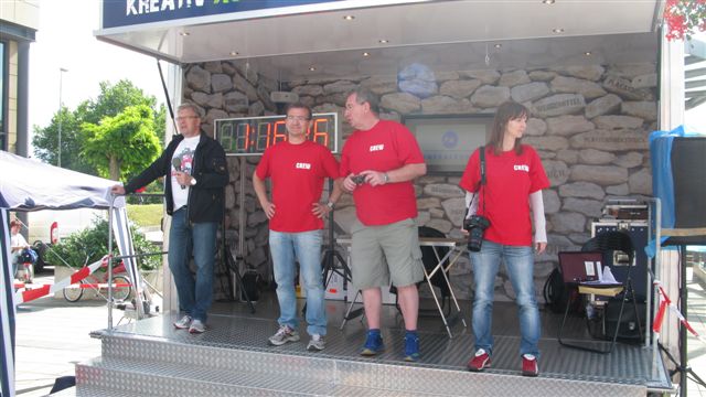 ../Images/BenefizlaufMerseburg2011 (86).jpg
